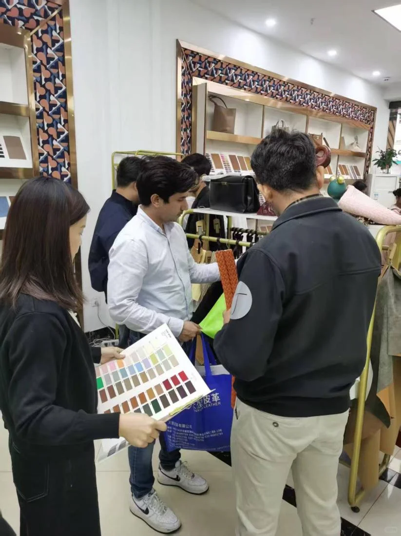 花都箱包皮具对接会意向采购突破3120万美元