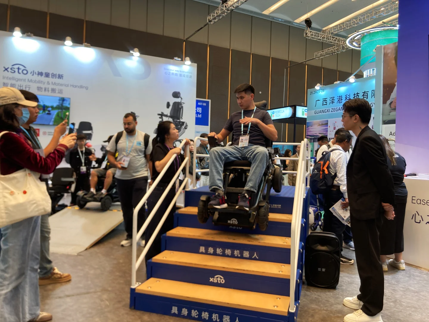 第一次参加广交会，逛到腿软?