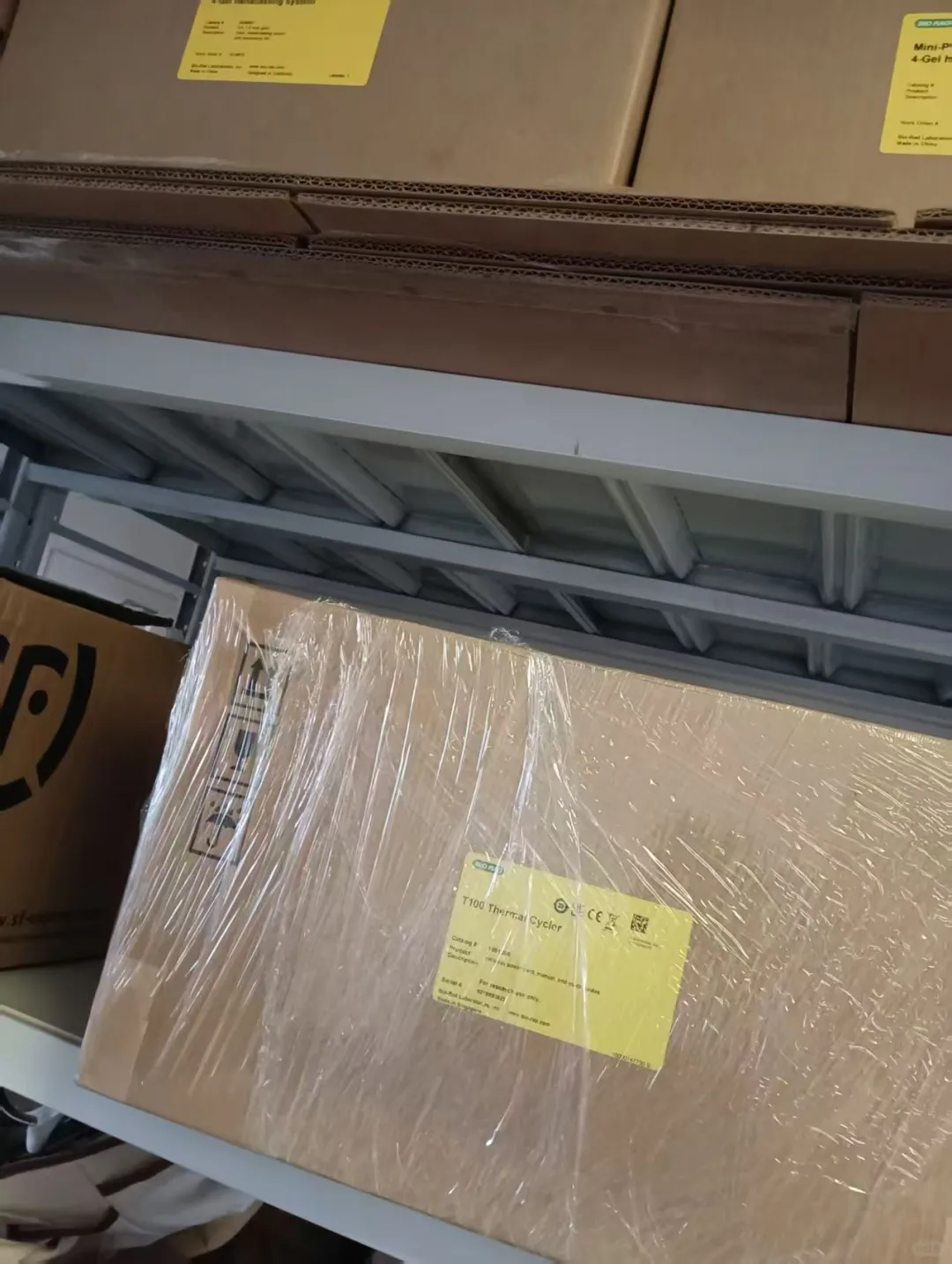 给类实验室设备滴滴滴