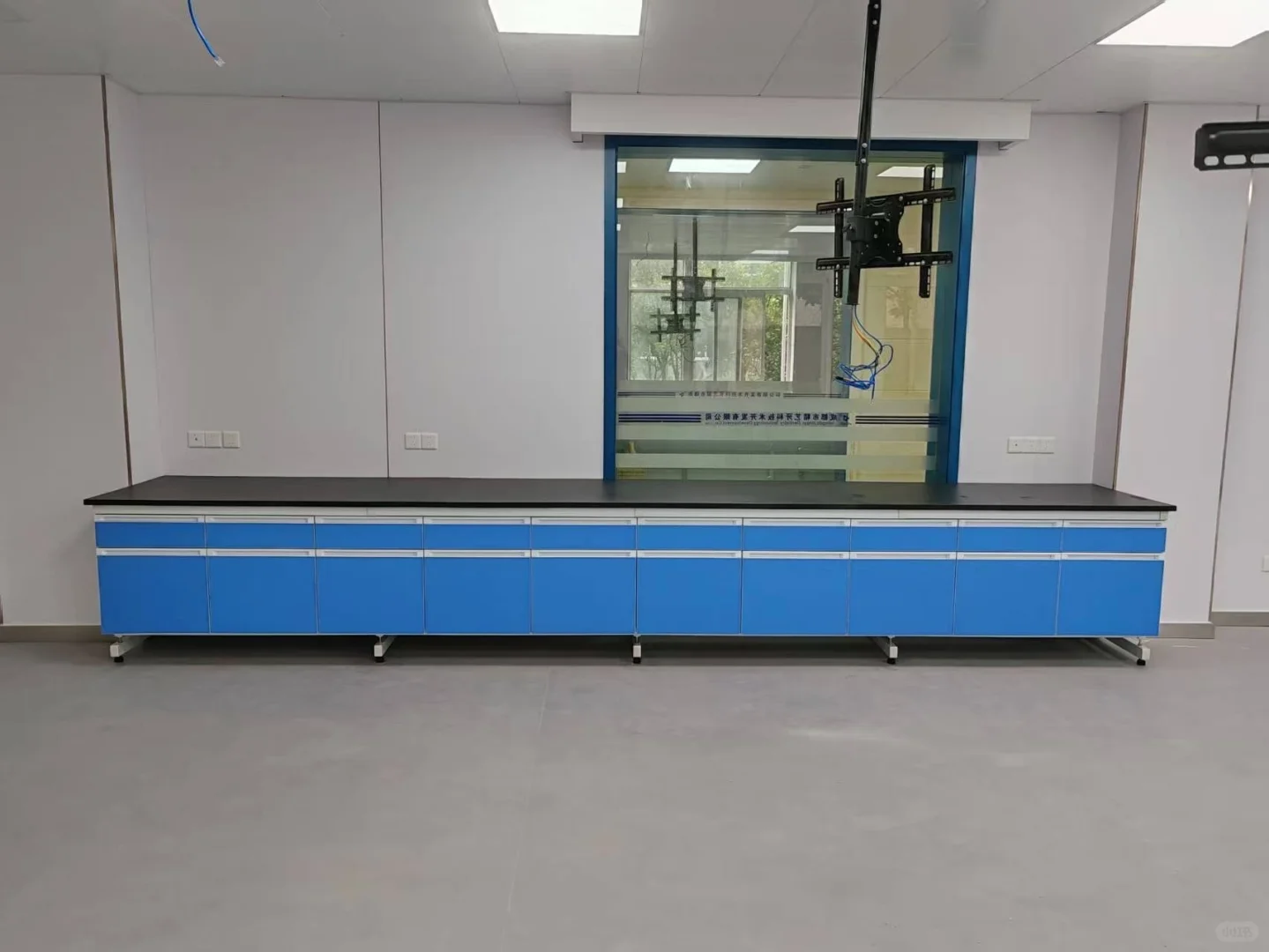 新版实验室?实验台配色