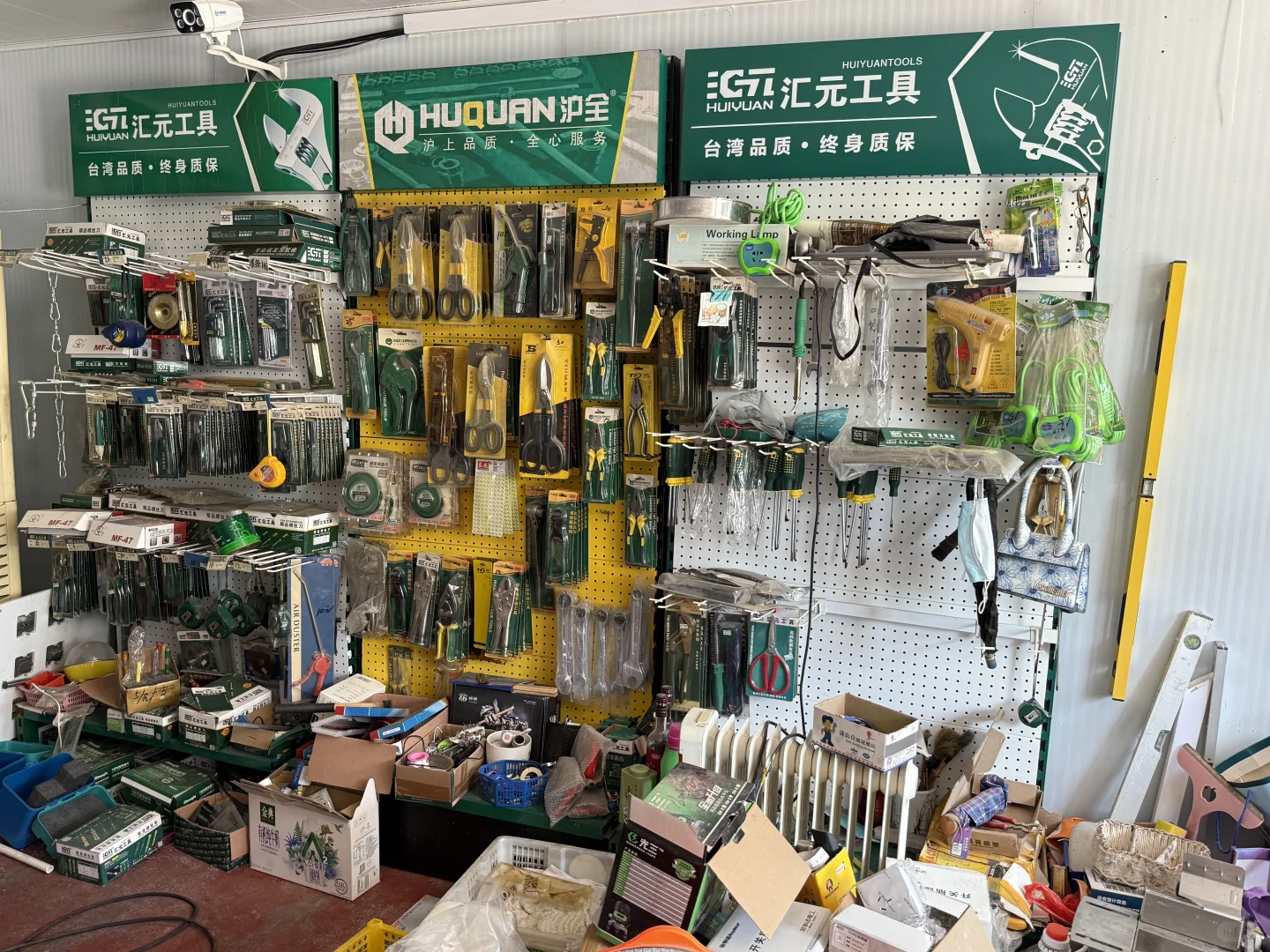 五金店转让，货品进价6折转让