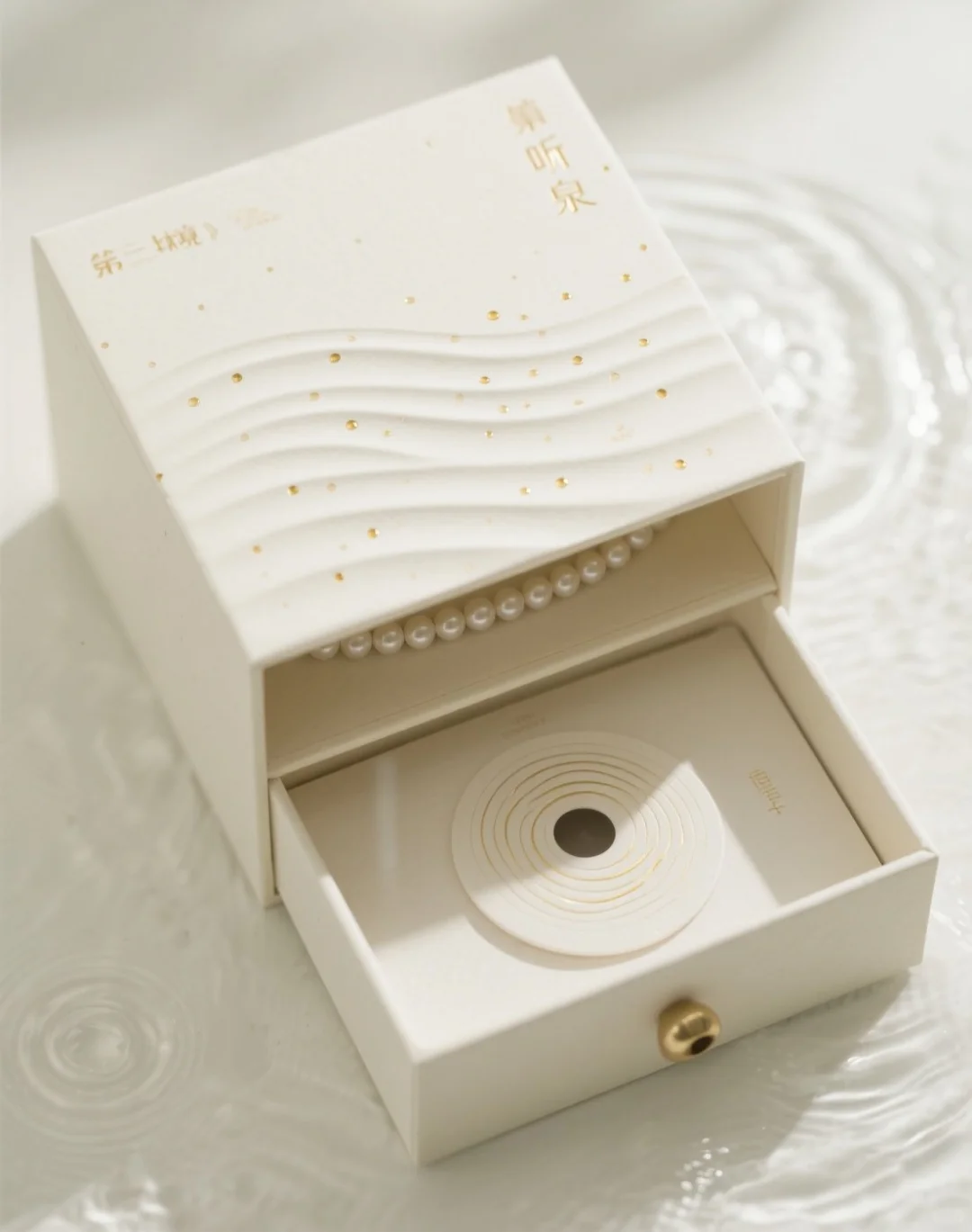 谁懂啊！挖到一个美到窒息的中式礼盒?