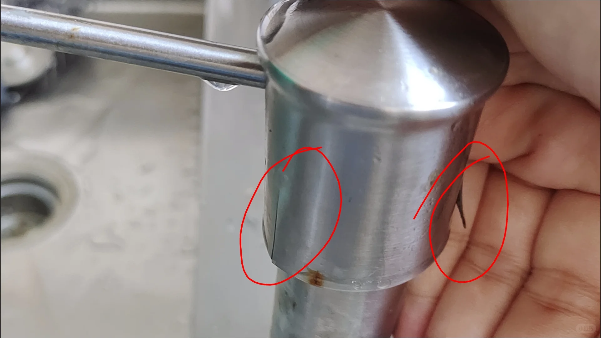 避雷PDD潮洁厨卫旗舰店的不锈钢皂液器