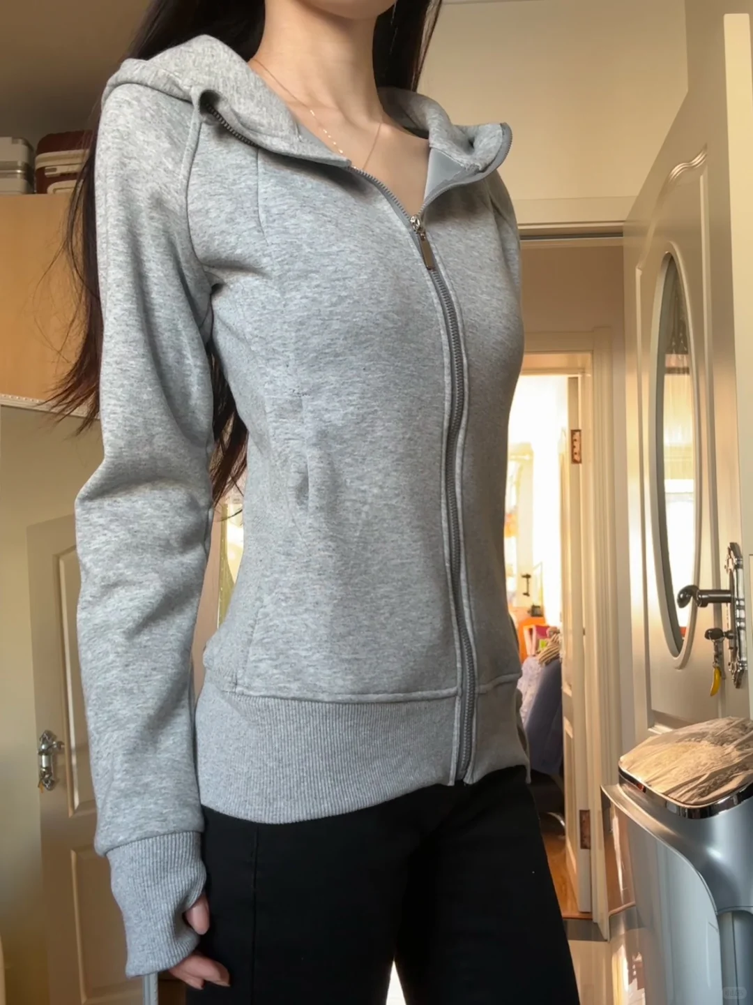 79r修身连帽卫衣