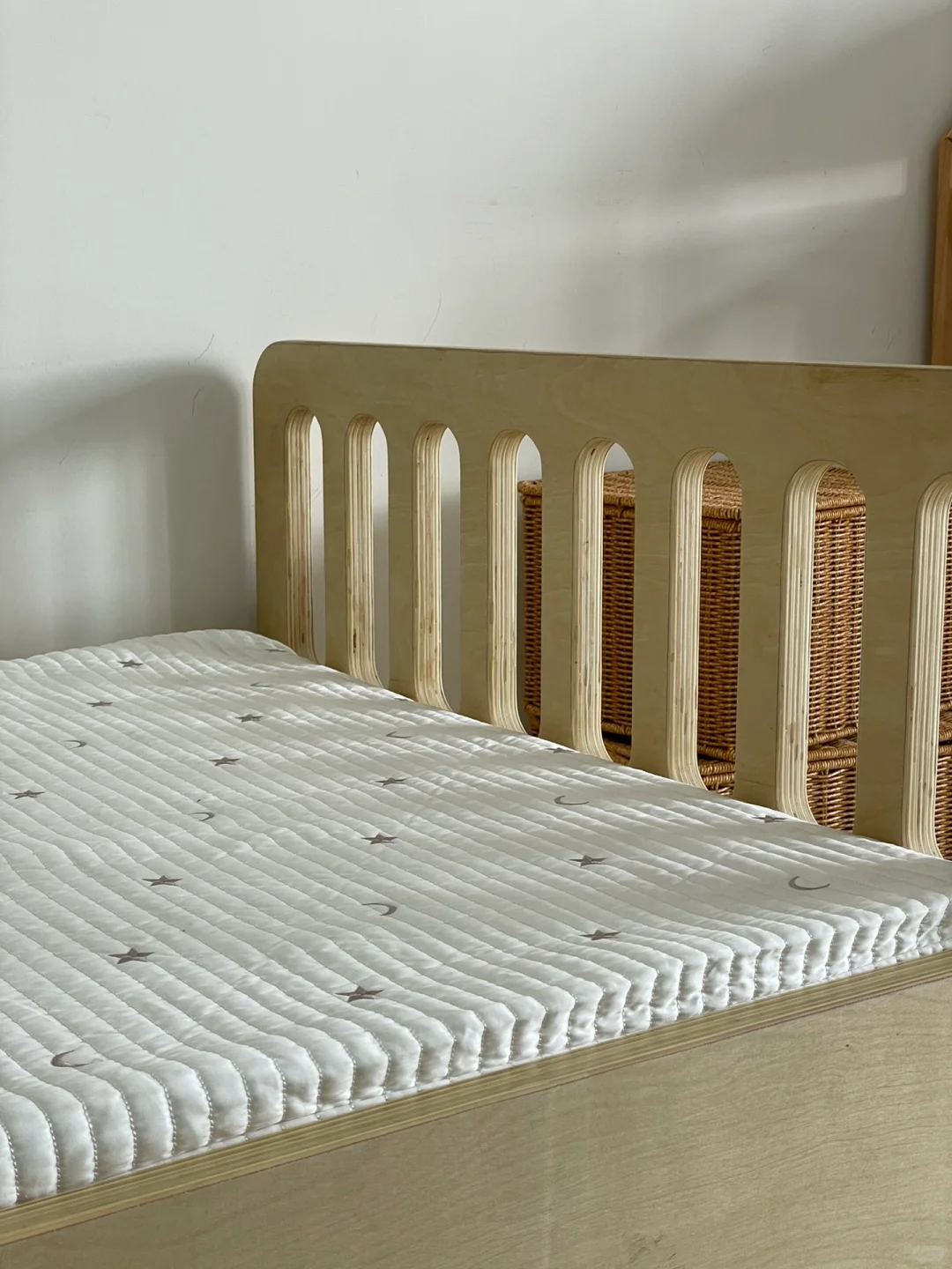 看了新闻，果断把床垫换成这种了！