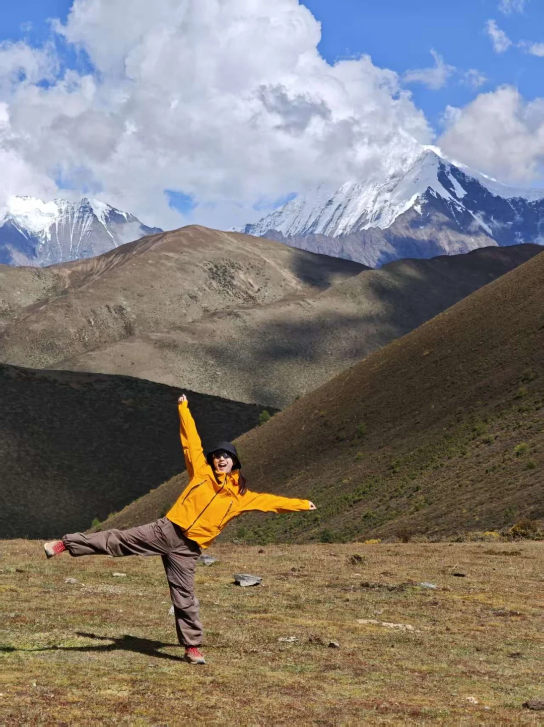 替大家试过了 户外什么颜色冲锋衣最出片⛰️