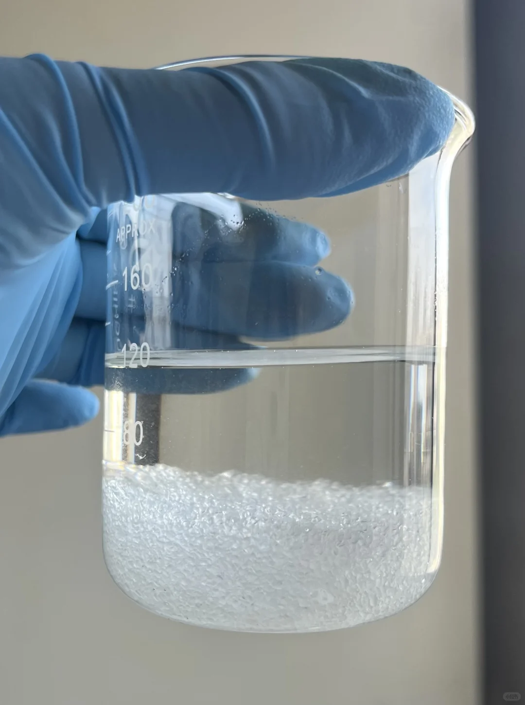 聚乙烯醇1799溶解后呈全透明