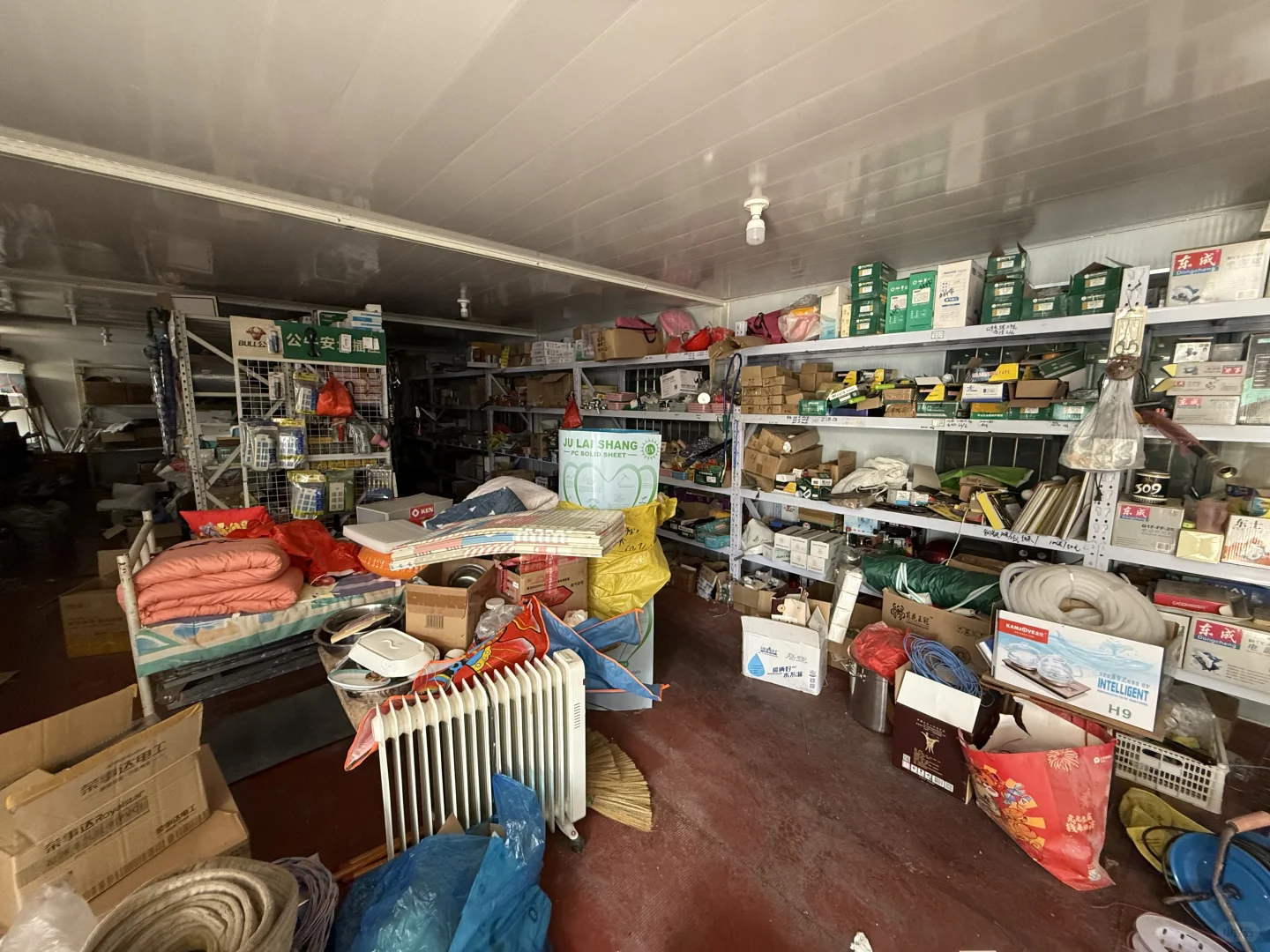 五金店转让，货品进价6折转让