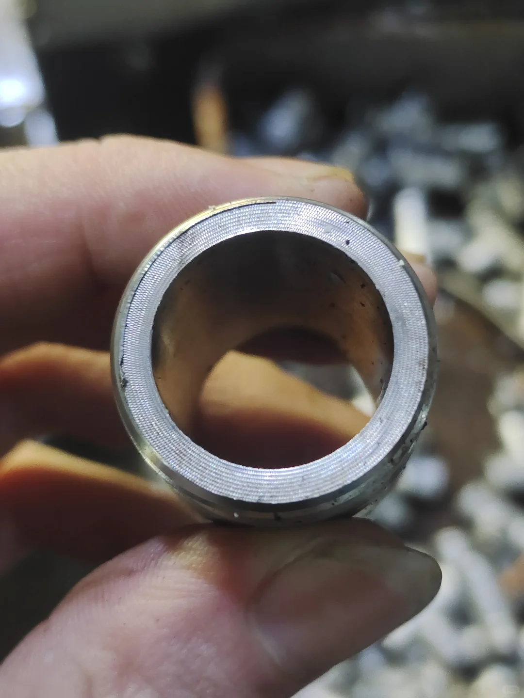 端面很糙而且有毛刺怎么解决呀，程序附上