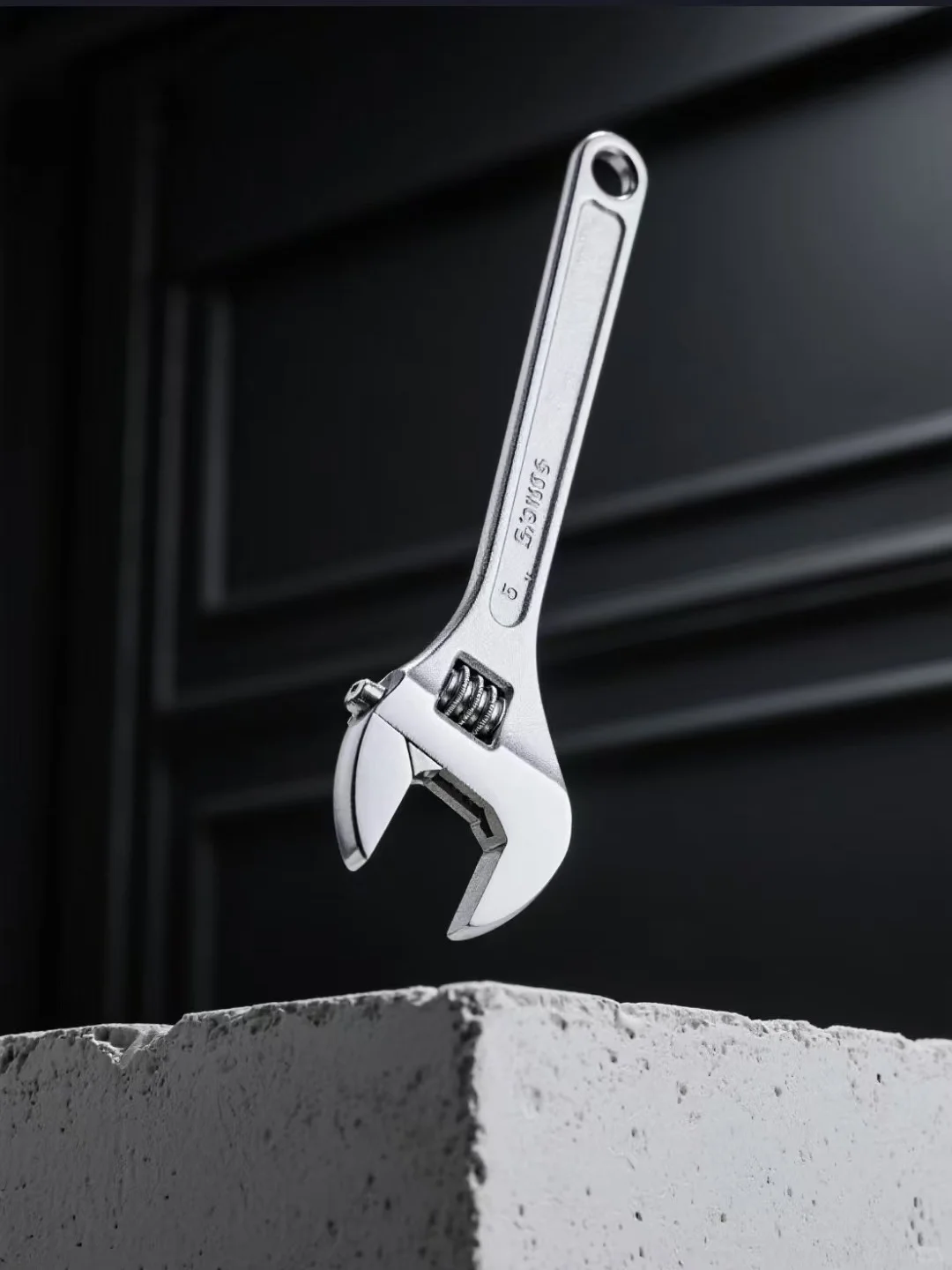 工业艺术品!钢扳手悬浮大片这样拍⚙️
