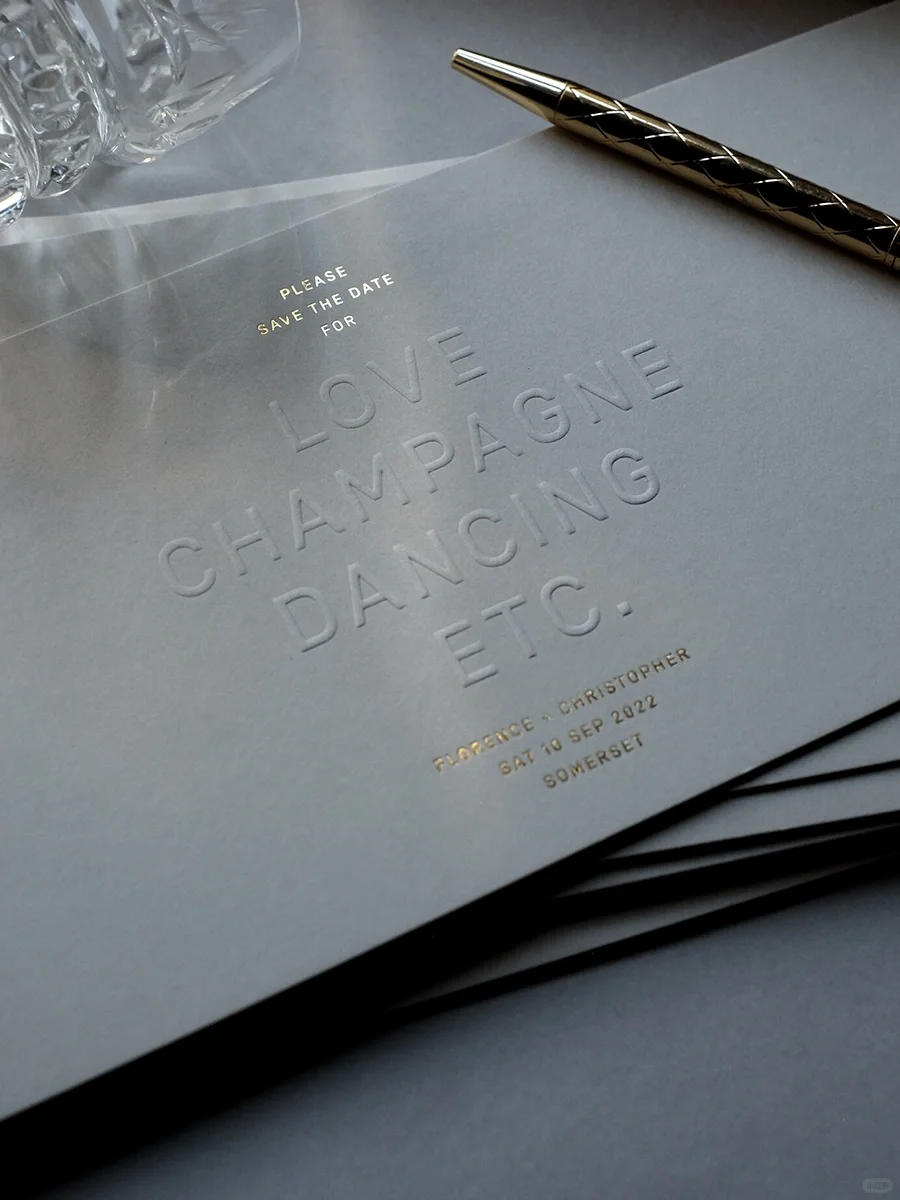 分享一组凹凸加烫印质感