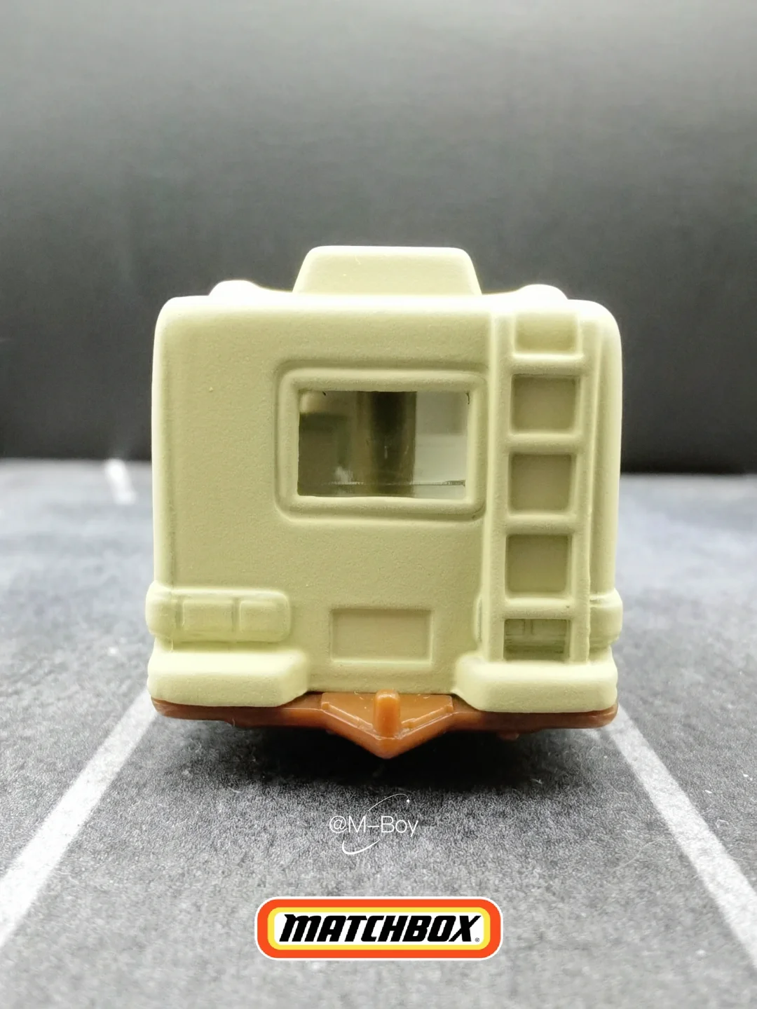 开着小车去考古,火柴盒原创露营卡车