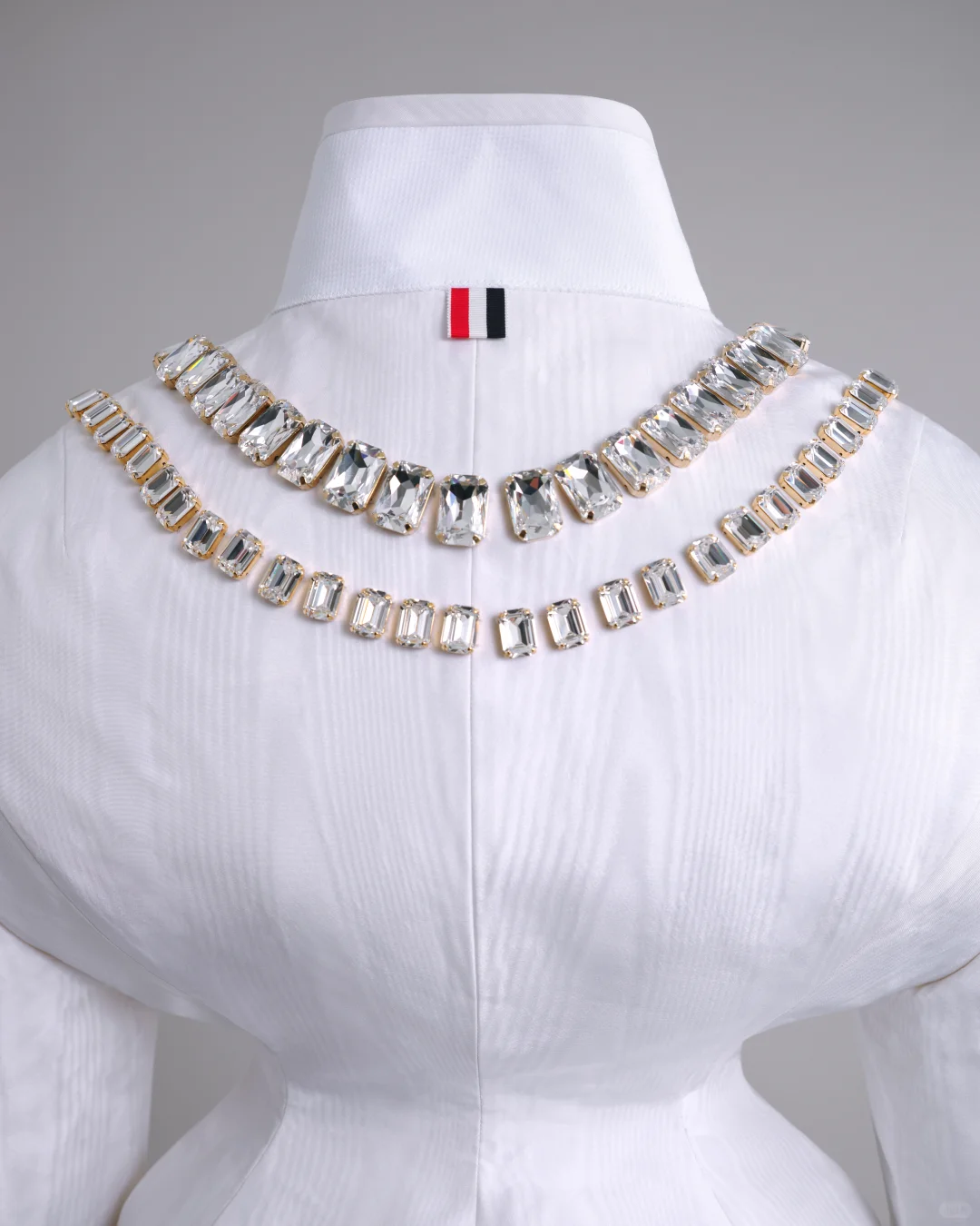 ... teyana ... 量身定制的优雅 ...