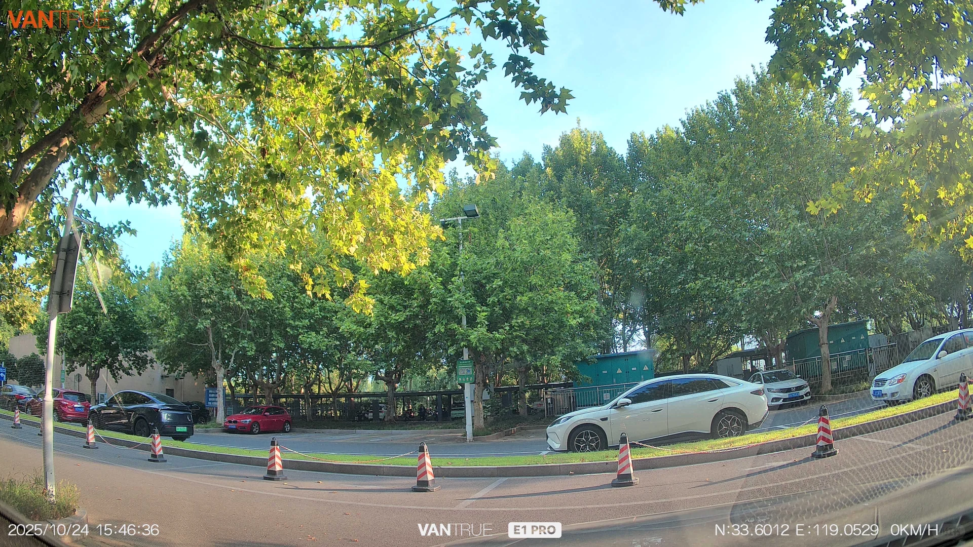 宝马4系?｜终于买到心仪的记录仪▪️