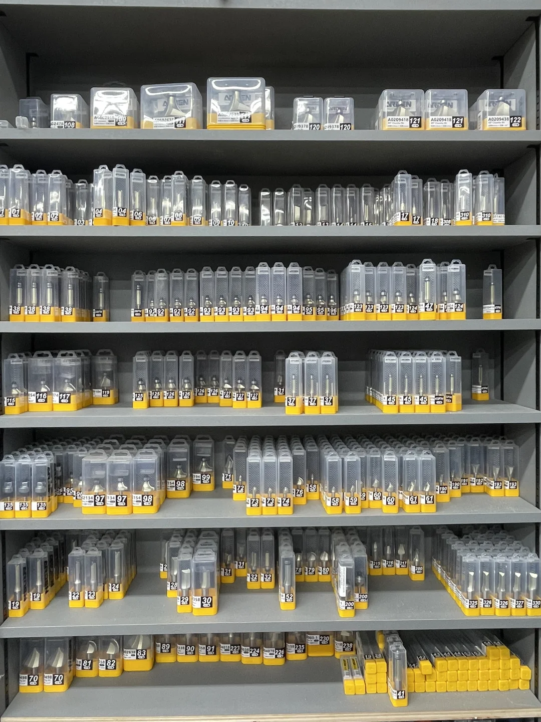 ??Woodlands五金店物廉价美千万别错过!!