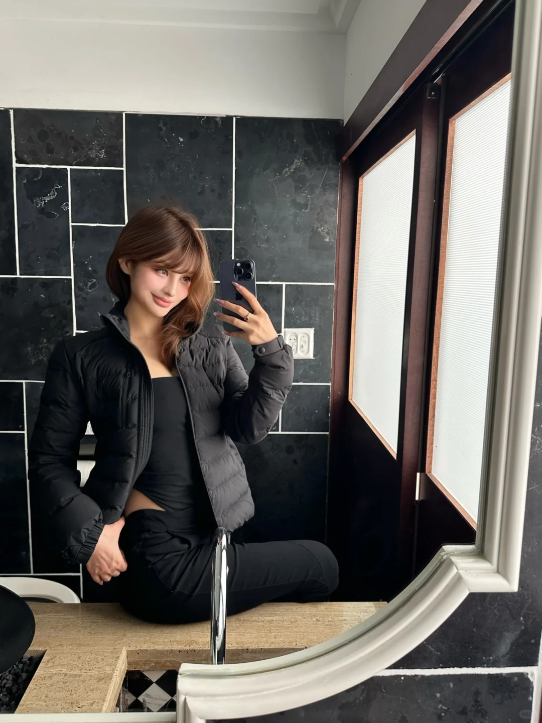 今年喜欢修身点的羽绒服