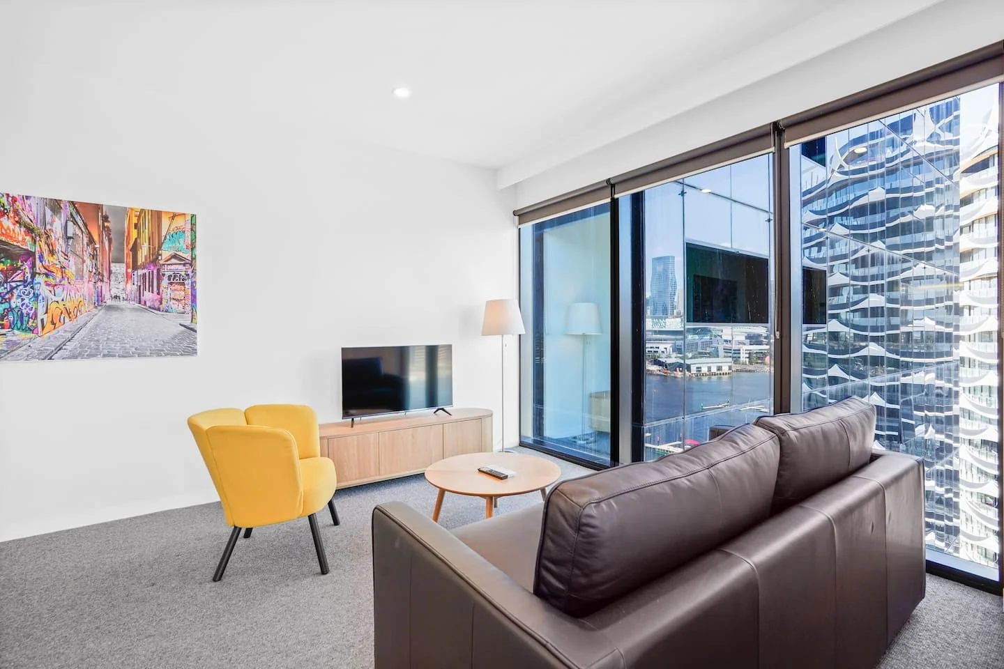 好➕急出Docklands海景2B‼️还有超大阳台