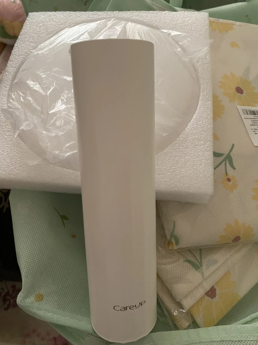 出极萌脱毛仪，几乎全新，价格便宜，赠品多