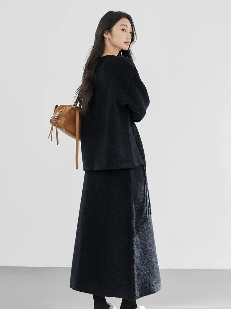 对白DUIBAI｜不对称造型套装