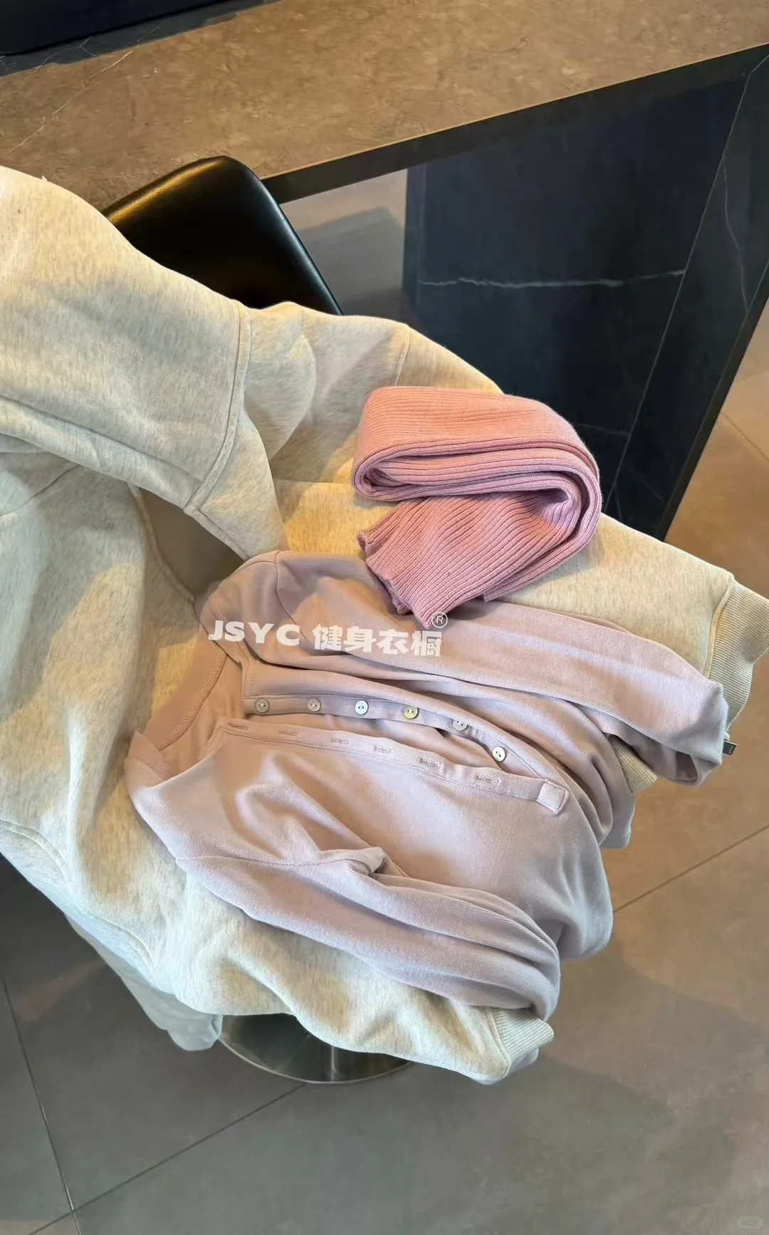 自带氛围感 掐腰长袖