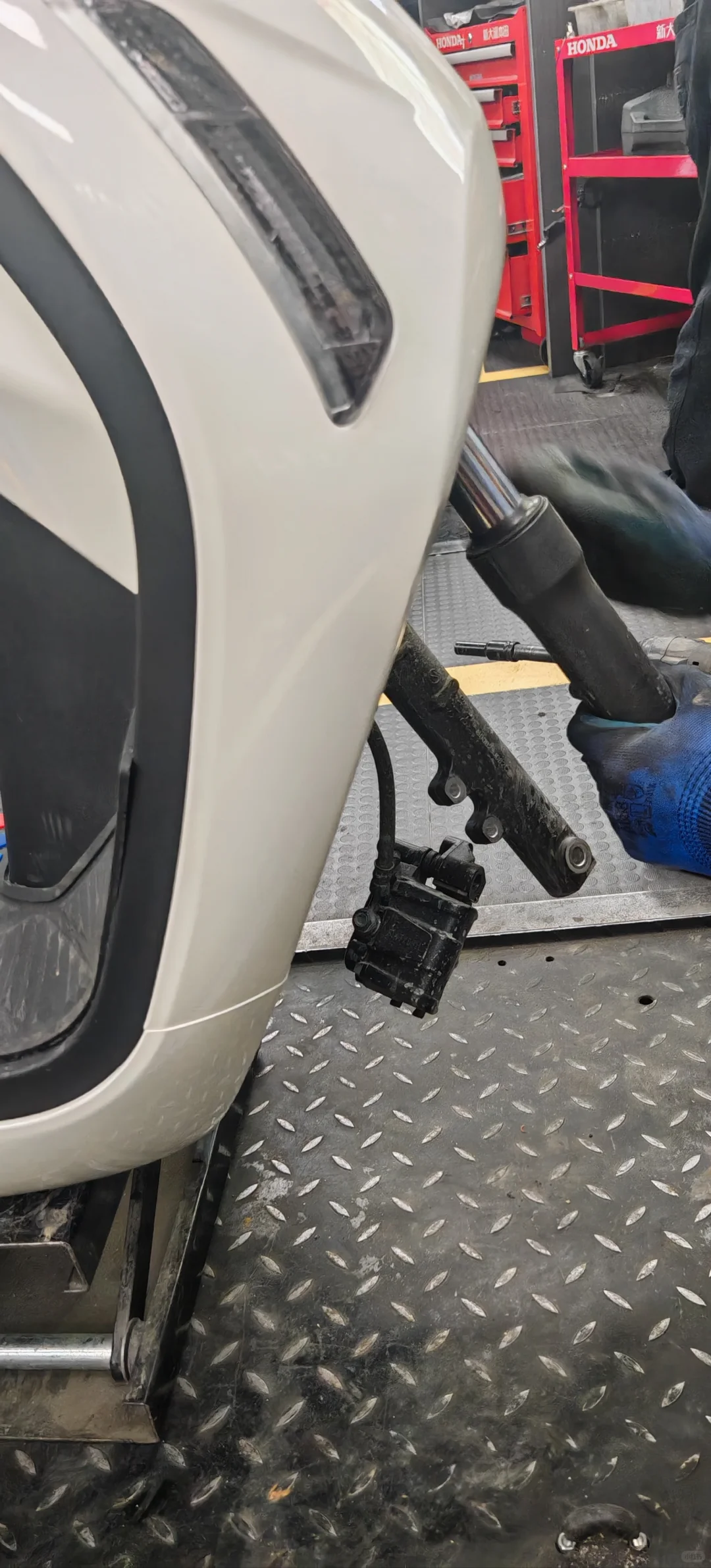 本田NS125LA前减震改装