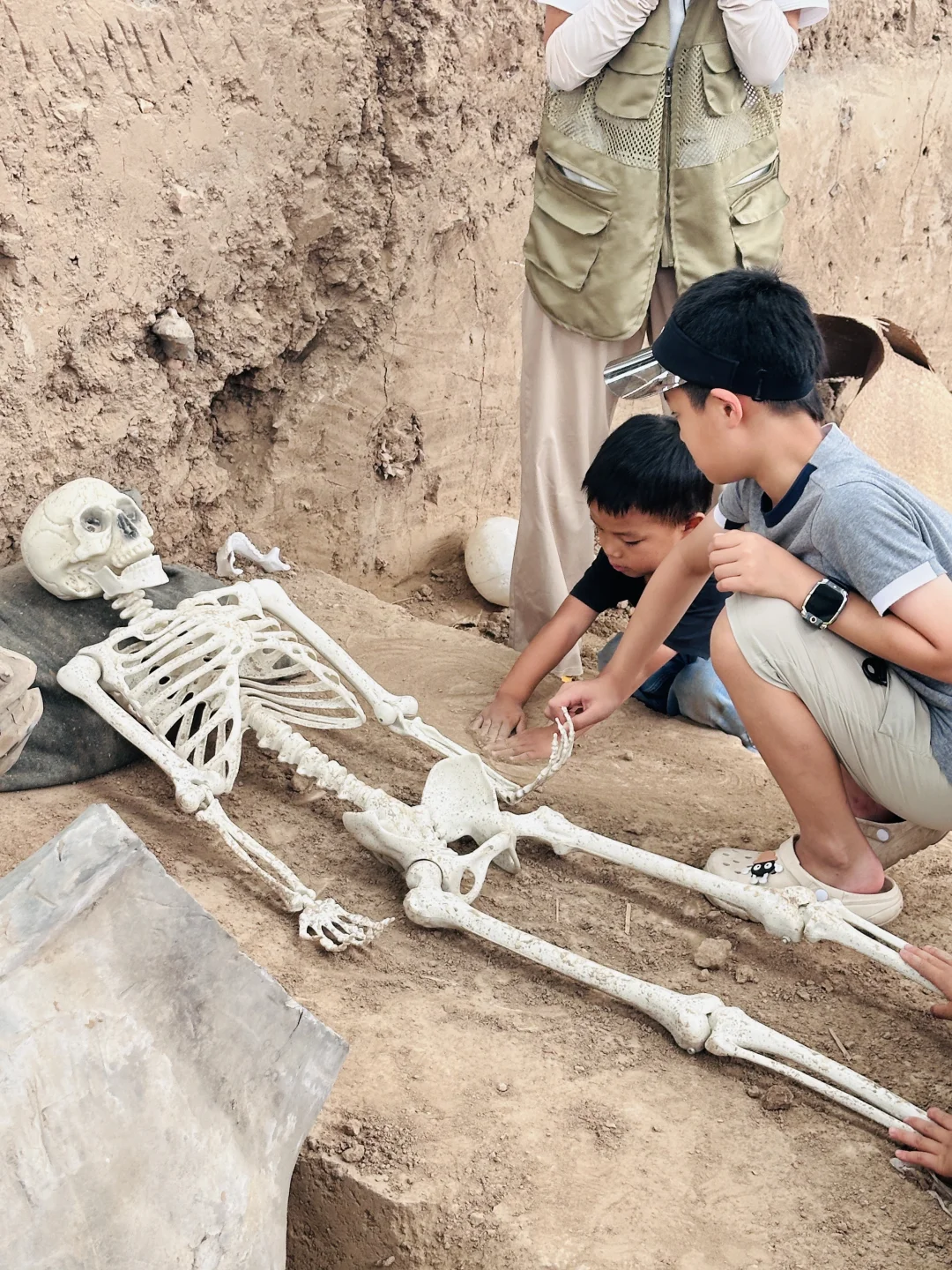 挖到宝啦?沉浸式考古体验太酷啦！