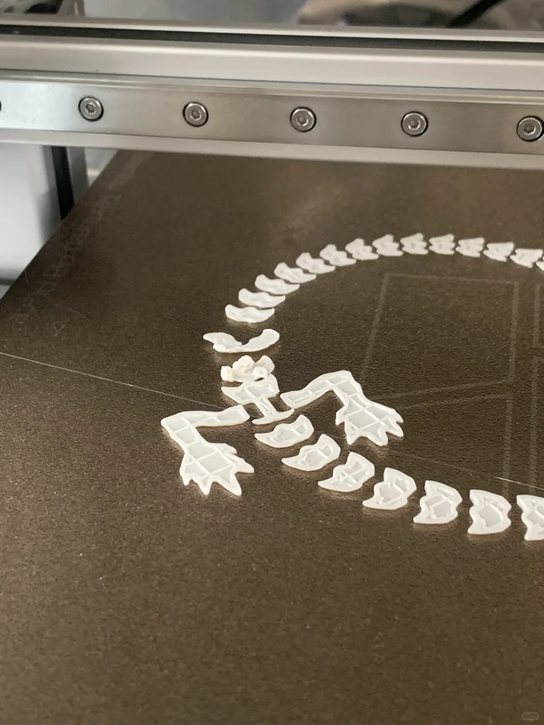 疯了！我用3D打印做了个手骨模