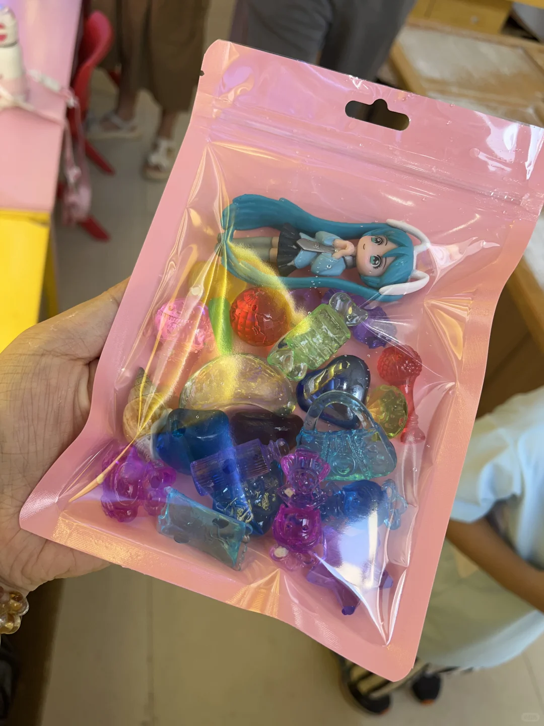 考古桌子，宇宙最辛苦