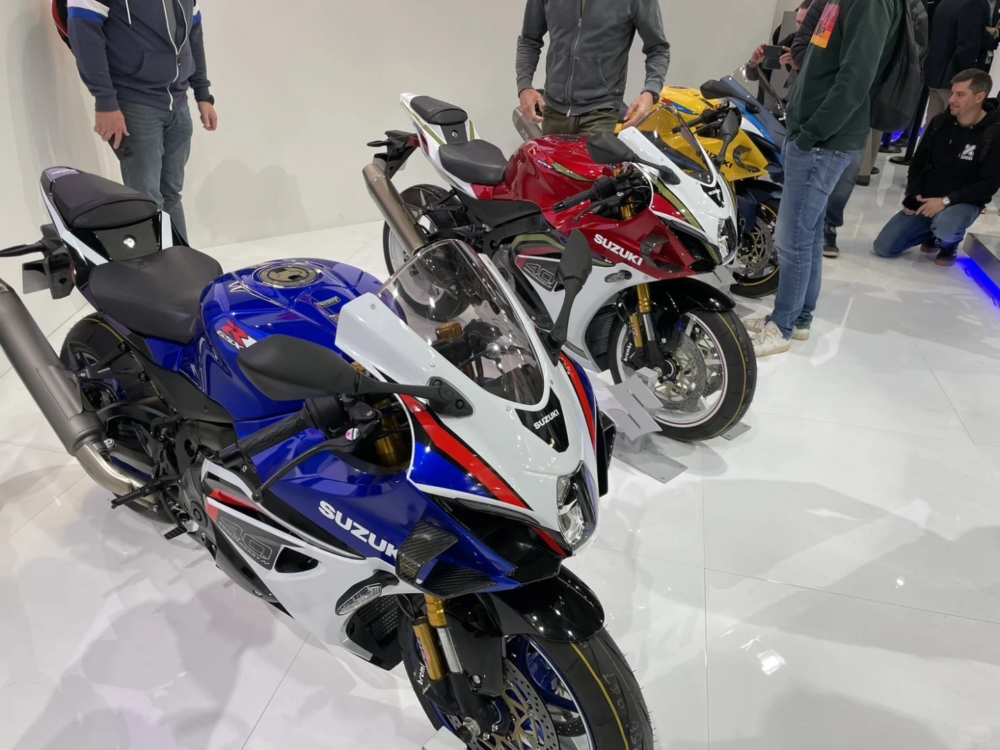 米兰摩托车展:GSX-R1000R 40 週年紀念版!