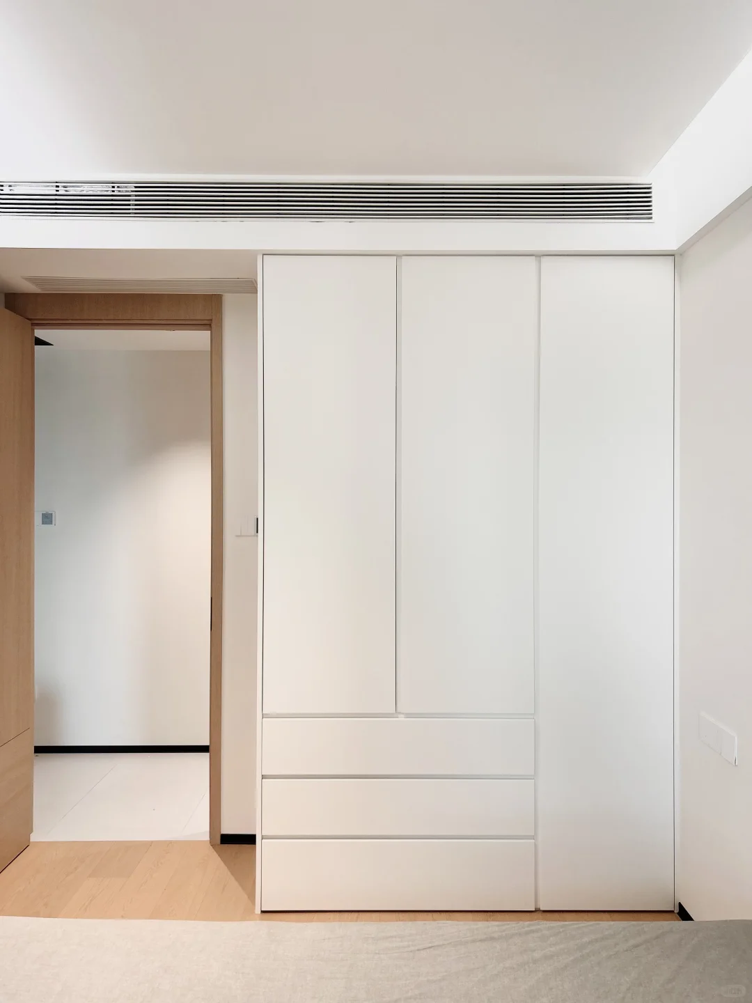 怎么感觉没做多少定制柜，但是花了近快10w