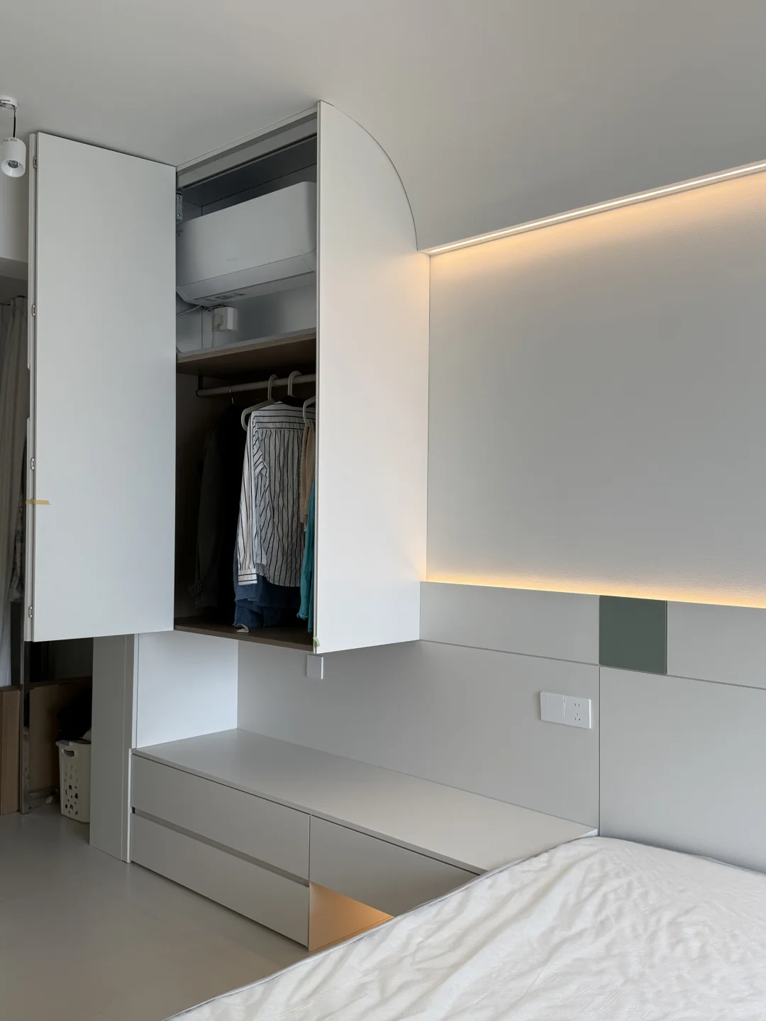 悬挑衣柜✔️会“飘”的收纳魔法