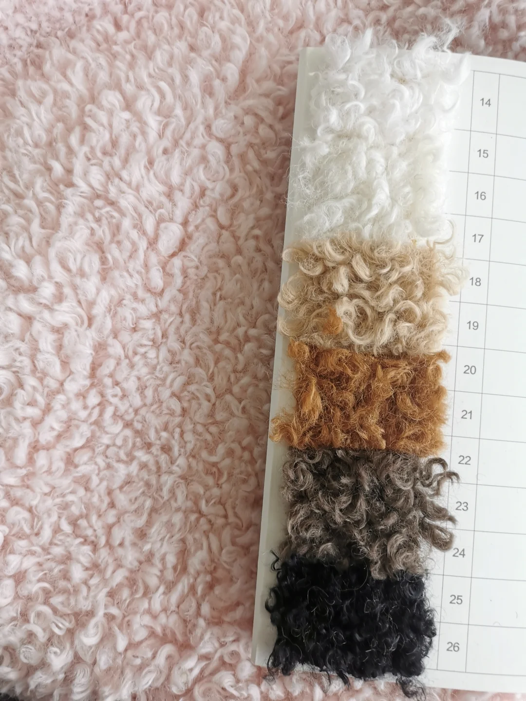 ✨卷毛仿羊绒面料，蓬松肌理软萌又保暖?