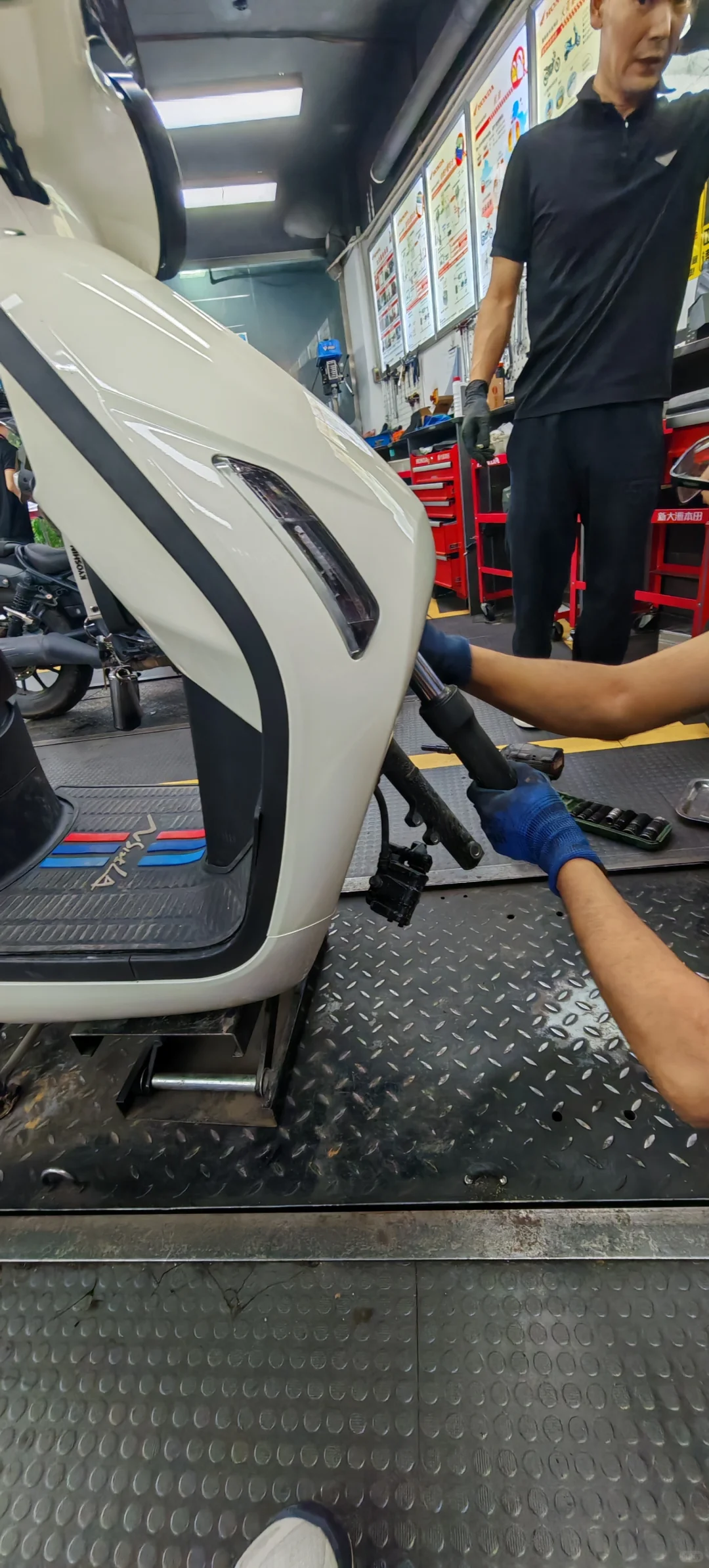 本田NS125LA前减震改装