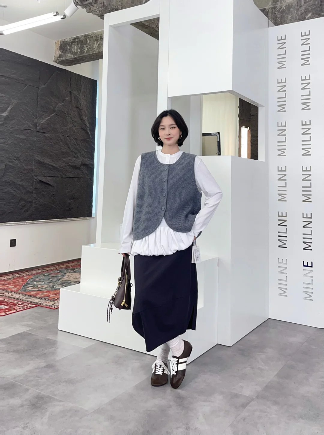 YOEYYOU｜早秋穿搭不费力的时髦感?