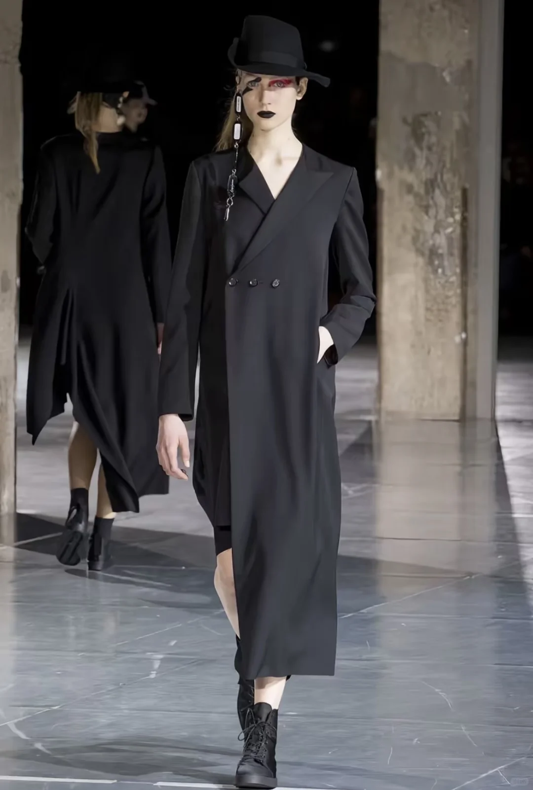 山本耀司只要这个价？