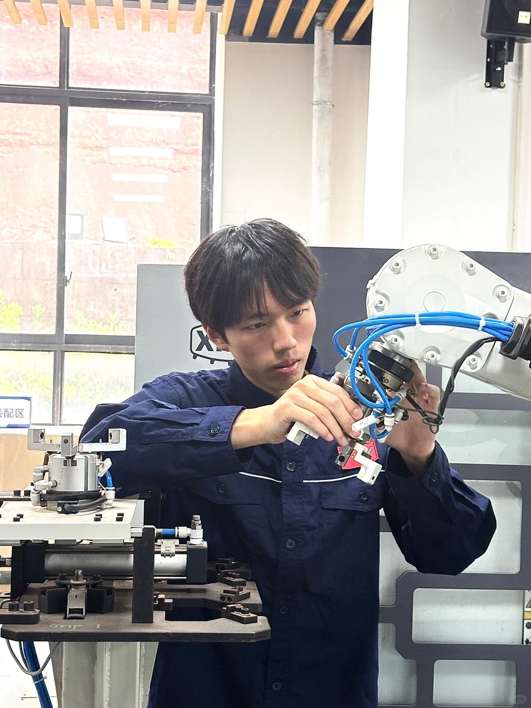 工业机器人的基本原理