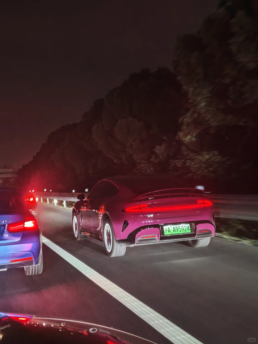 高速公路违章欢迎来举报