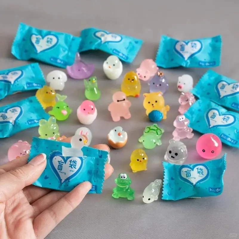 迷你仿真动物模型盲袋小礼物玩具礼品儿童女