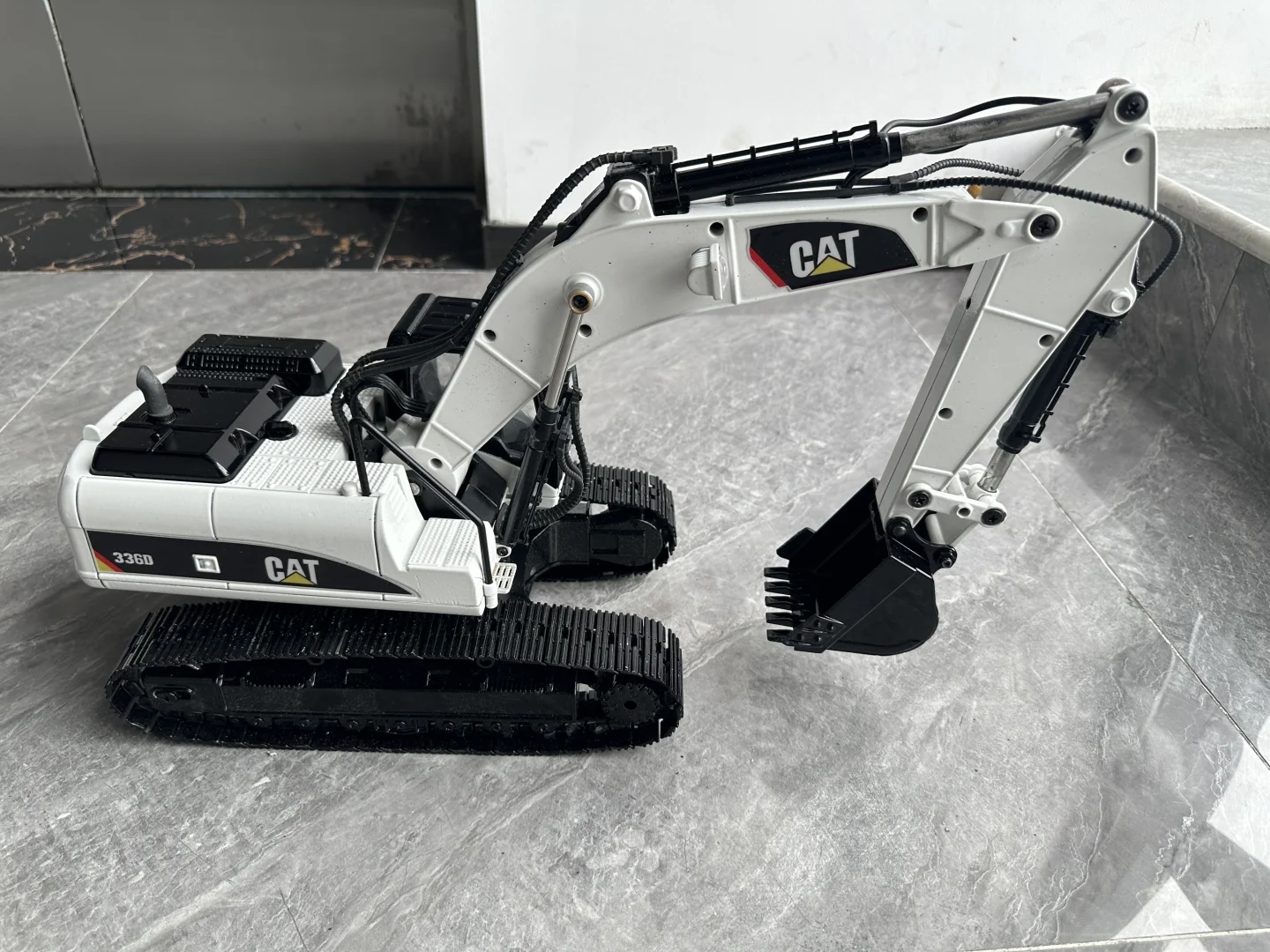 出一个全金属挖掘机｜遥控可动