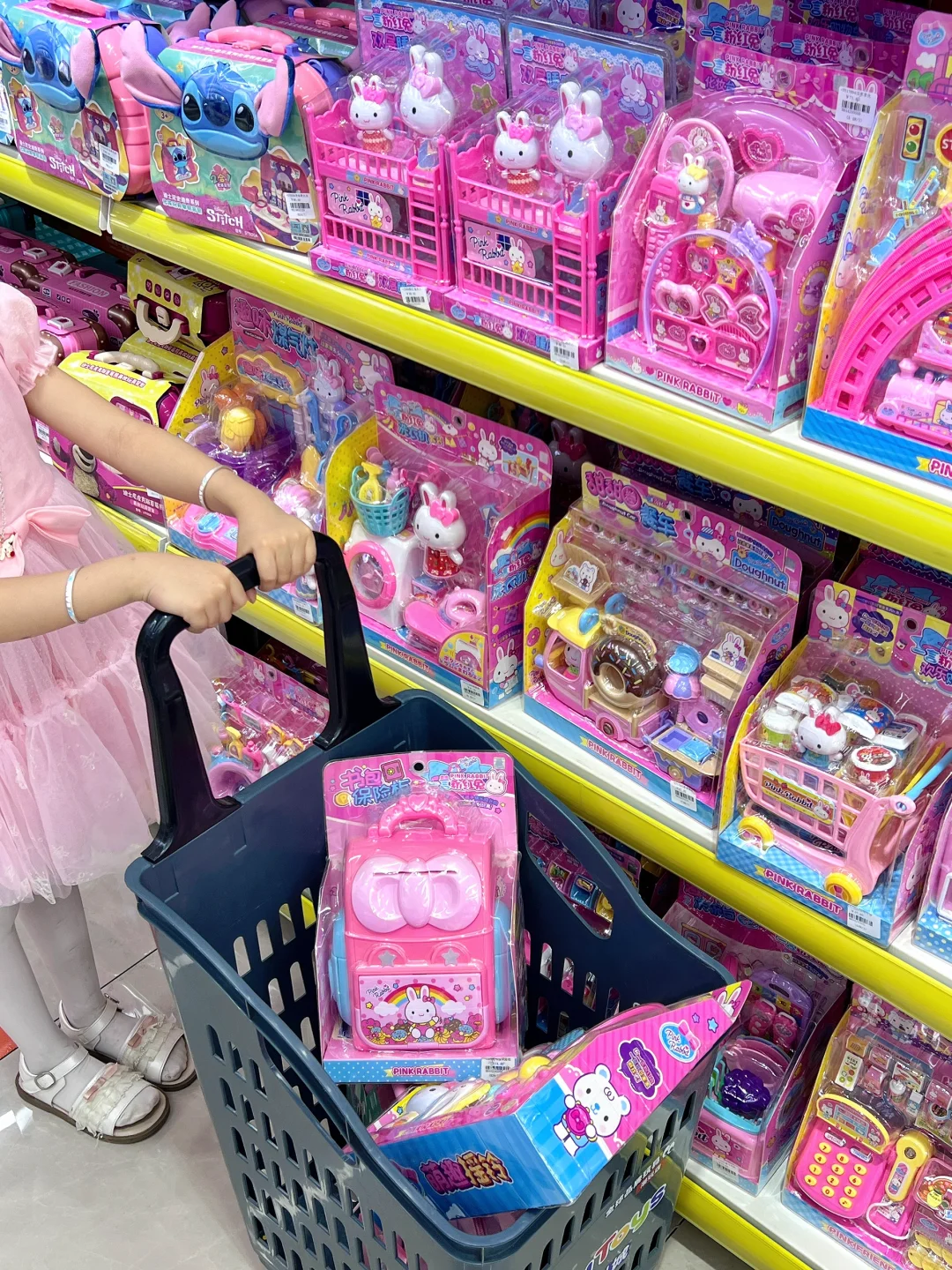 西安首家！新开的！！巨好逛的玩具天堂！?