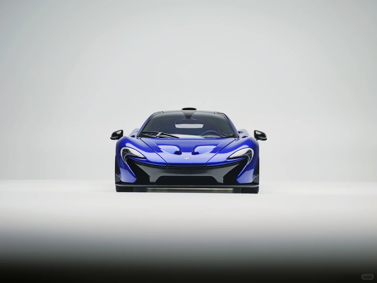 AA至此走上卖塑料的罪恶之路 迈凯伦 P1