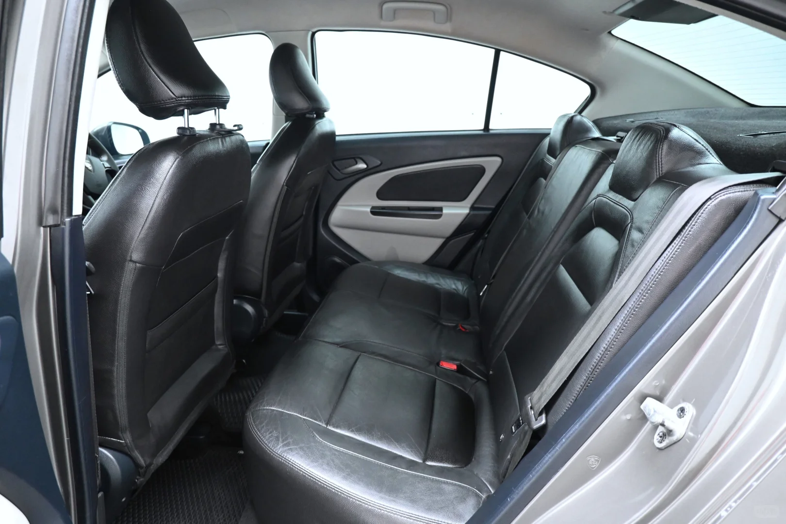 2017 Proton Persona 1.6 Premium ?