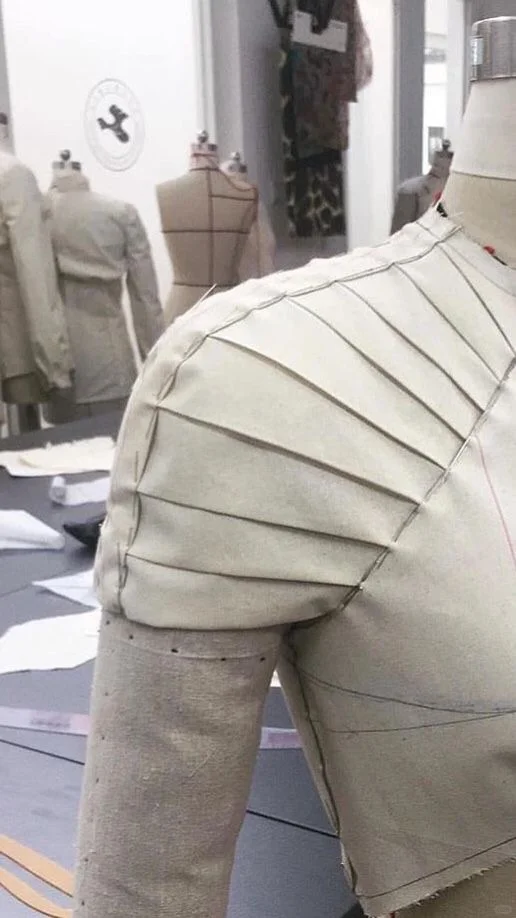 服装设计素材/服装设计灵感/袖子设计参考