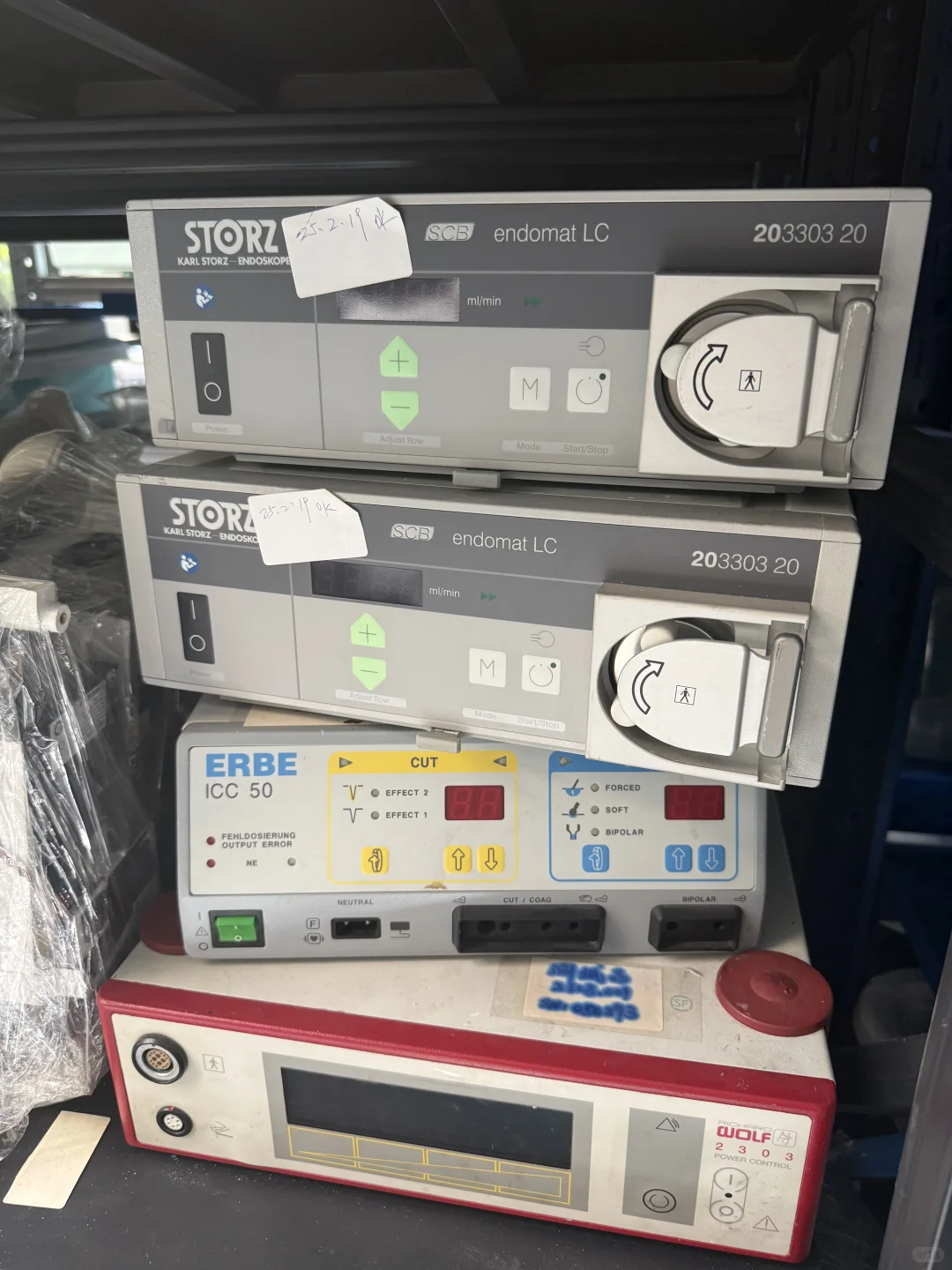 很多机器啊，摄像系统机器都有