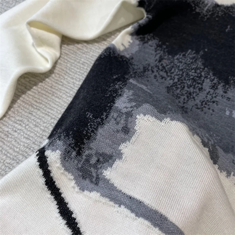 惟1!~巴素兰羊毛水墨禽鸟提花V领针织开衫