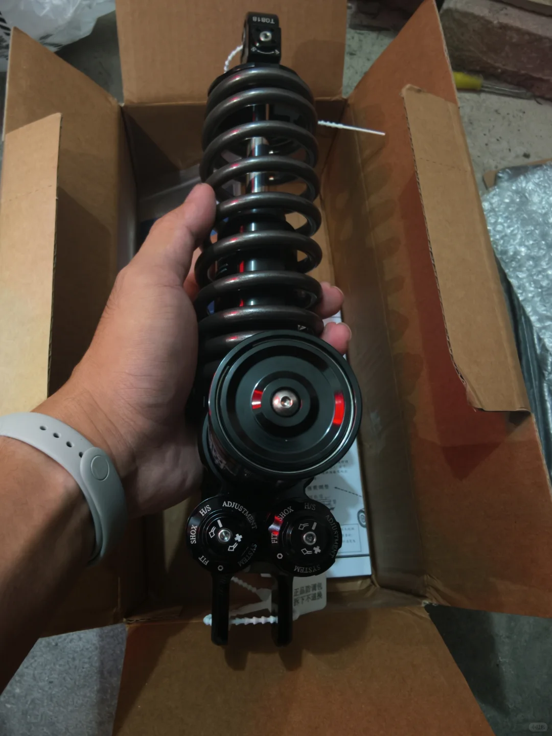 极核AE7单枪台湾减震Fitshox