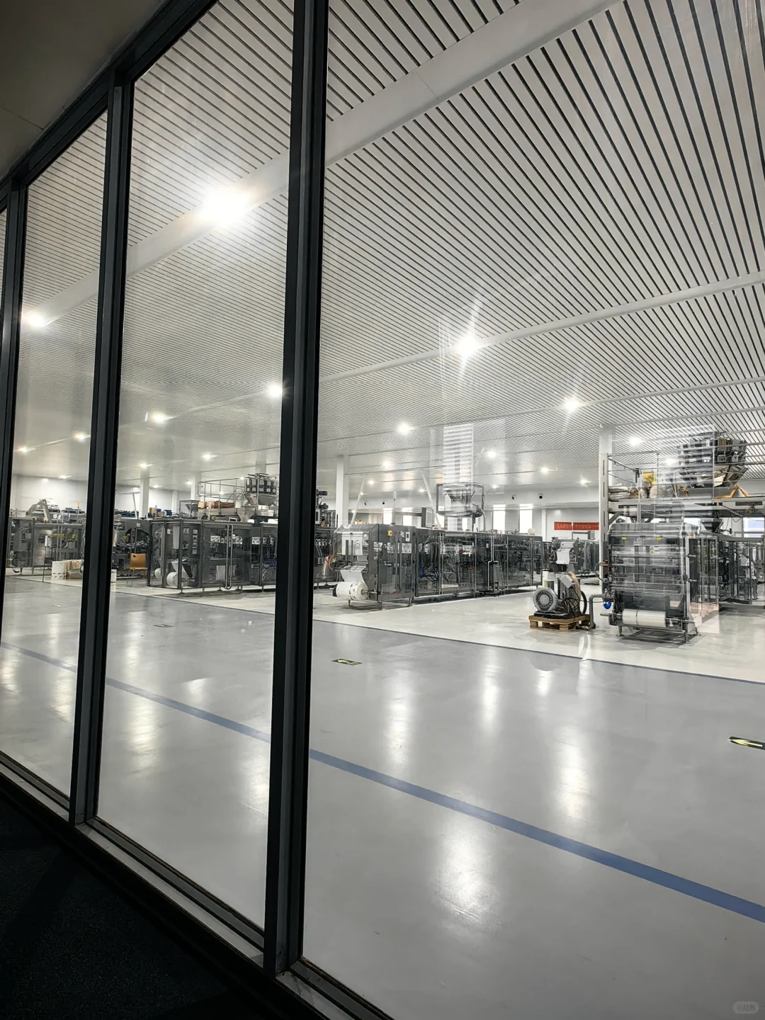 干了10年的地产销售跑来卖包装机设备