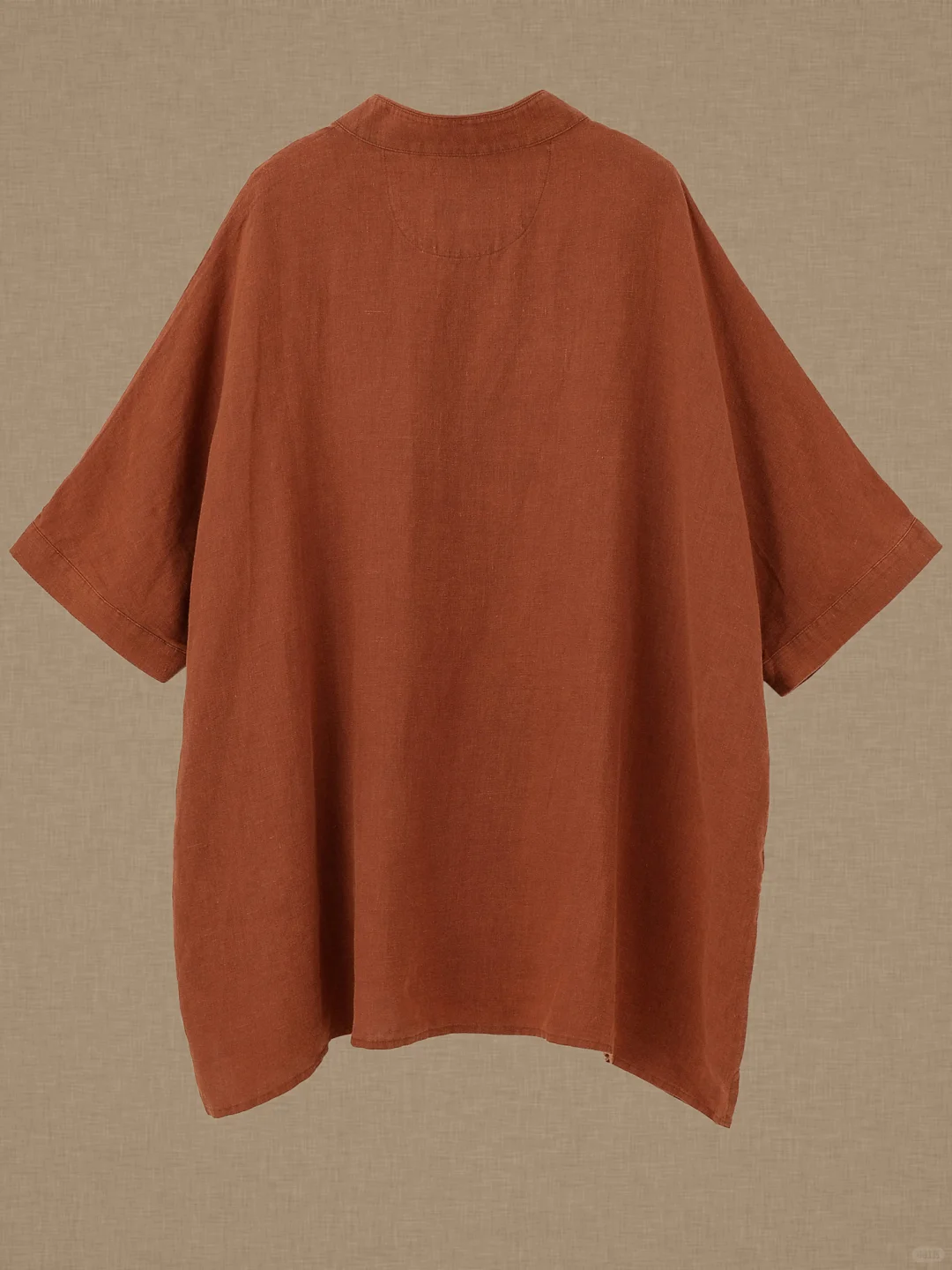 被斜襟设计戳中魂！把雅致与随性焊在身上