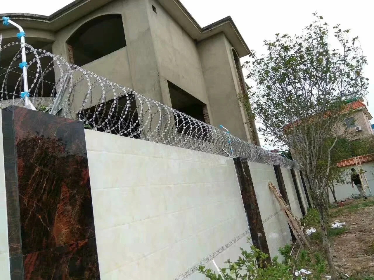 安装电子围栏系统的重要性?