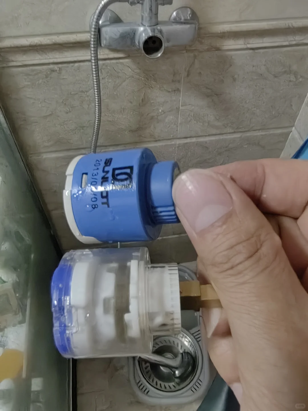 淋浴阀门到底怎么换？